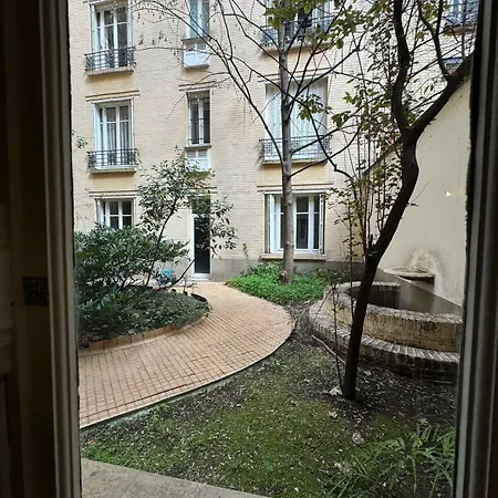 Apartment Auteuil 16 Paris